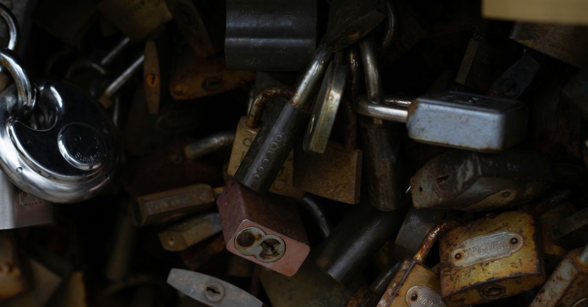 The Best High-Security Locks for NYC Apartment Doors — Chambers St Locksmith Corp