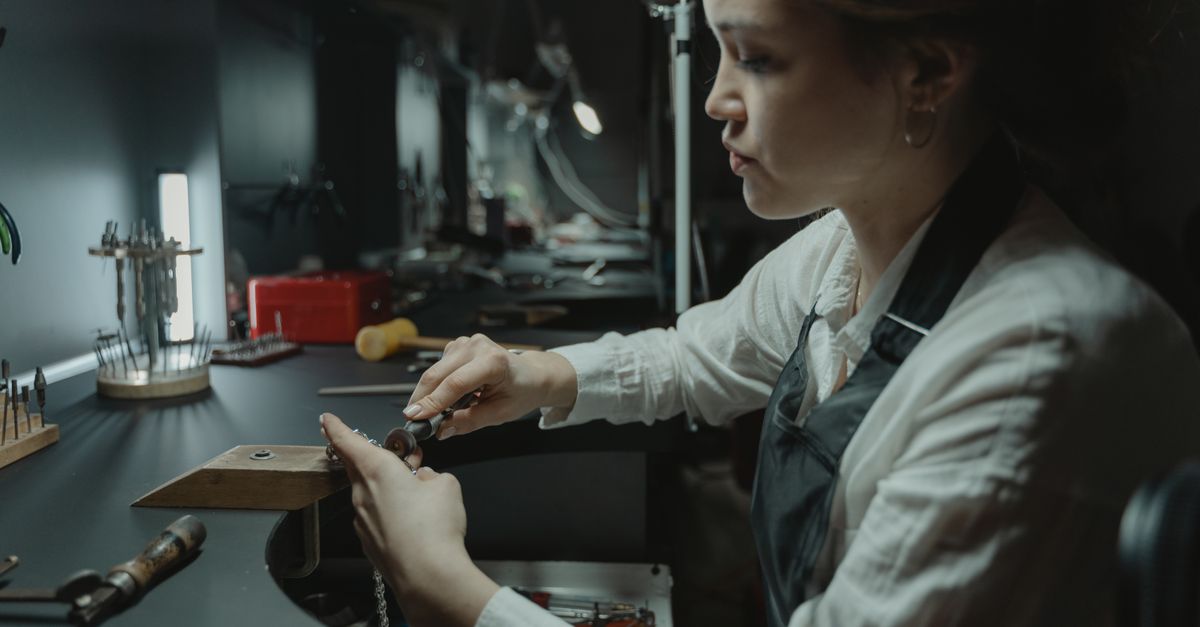 key maker professional — Chambers St Locksmith Corp